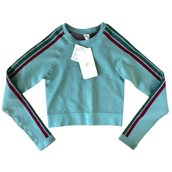 Fabletics Women's Aisley Seamless L/S Crop Top Size XS Lunar Blue Stripe Multi - Picture 2 of 6